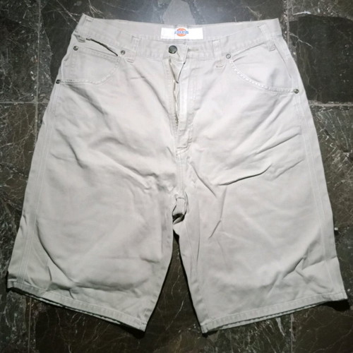 Dickies jean shorts like new, stone beige color, size 32