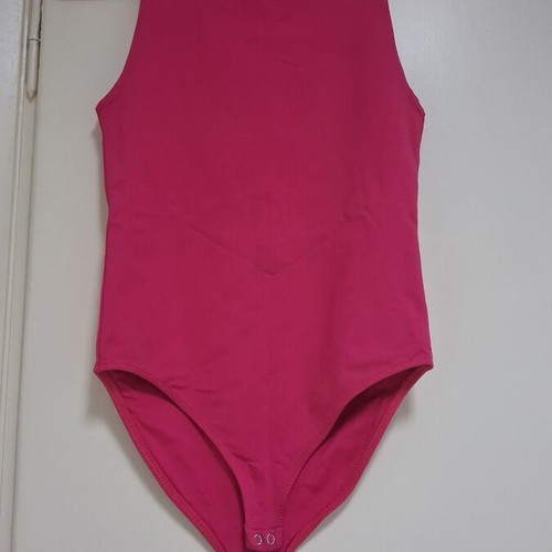 Stradivarius bodysuit size M like new, fuchsia