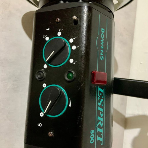 Studio flashes Bowens BW-1071 640W σαν καινούργιο, σετ 2 τεμαχίων