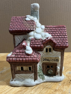 Ceramic house candle holder used, drugstore vintage style