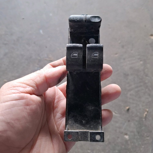VW Golf 4 window switch used