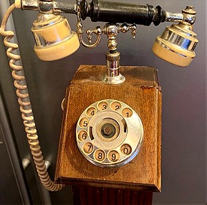 Συλλεκτικό Σταθερό τηλέφωνο σε ξύλινη βάση 1950