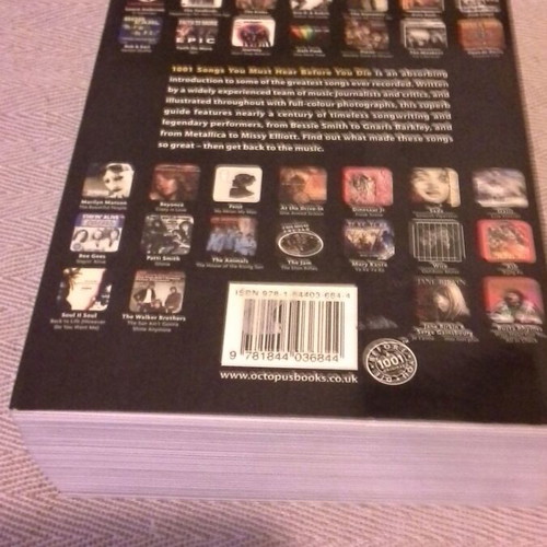 Book 1001 Songs You Must Hear Before You Die like new, 960 pages