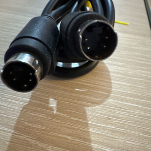 S-video 4pin male cable 1.5m like new