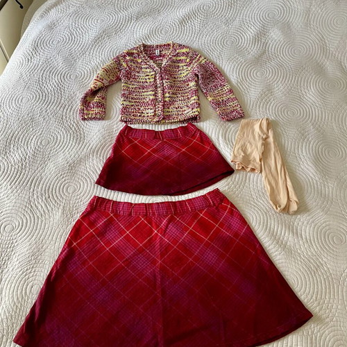 Benetton mother and daughter skirt set like new, toddler size 2