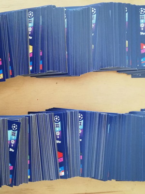 Topps UEFA Champions League 2018/19 stickers pack of 10 like new