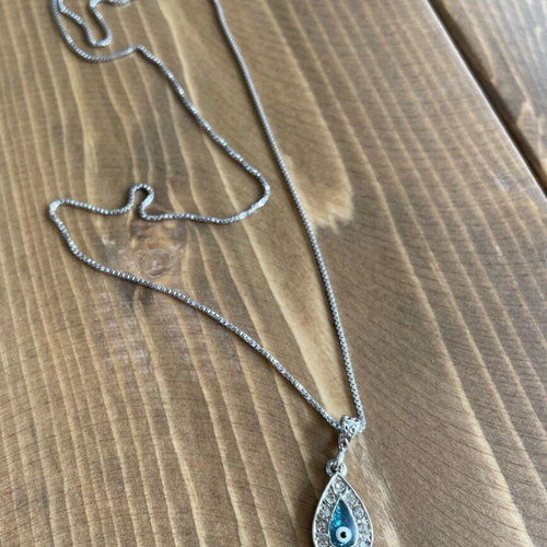 Silver 925 evil eye pendant like new with 44cm chain
