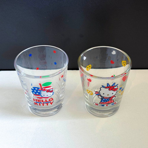 Hello Kitty Sanrio set of 2 glass shot glasses New York