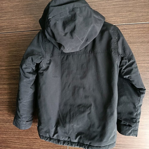 Burton Boys Dugout 2L Snow Jacket for Boys like new, black