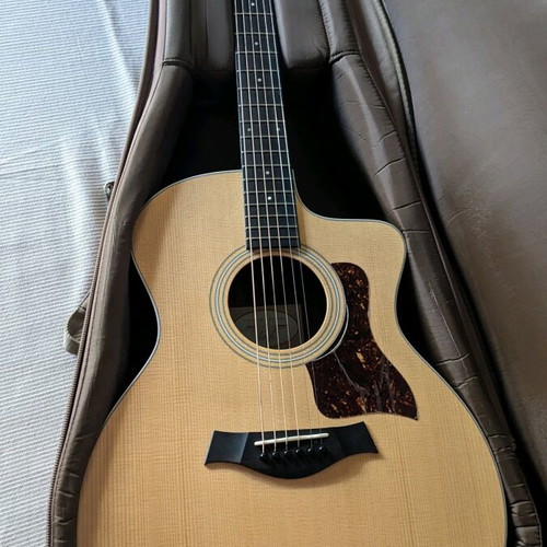 Taylor 214CE-KOA electro-acoustic guitar like new