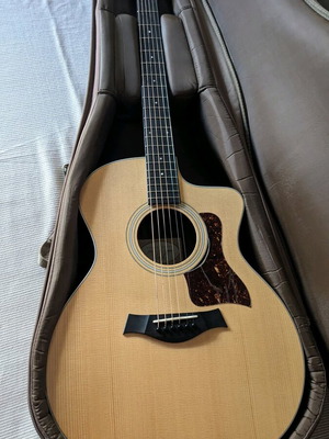 Taylor 214CE-KOA electro-acoustic guitar like new