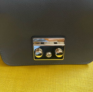 Metropolis Furla crossbody bag