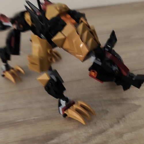 LEGO Ninjago Imperium Dragon Hunter Hound set 71790 with instructions
