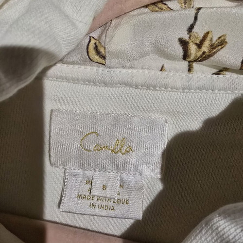 Camilla Hoodie like new, size S