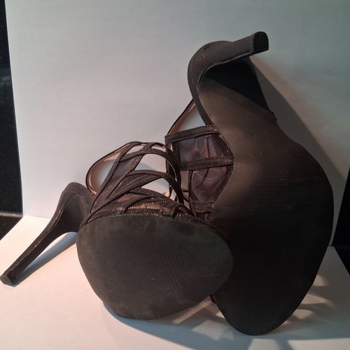 Voi&Noi sandals size 36 like new, 11 cm heel, black