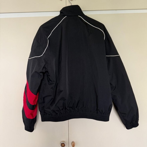 Hollister winder jacket καινούργιο, μέγεθος M, μαύρο και κόκκινο