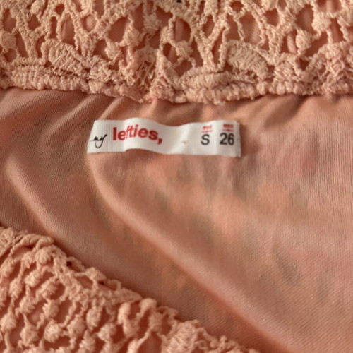Mini skirt with lace size S like new