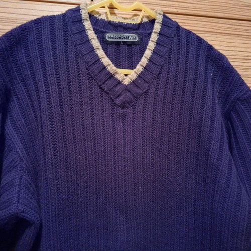 Freeport acrylic pullover Large like new blue