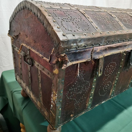 Chest with leather and bronze used, 1891 Smyrna era dowry