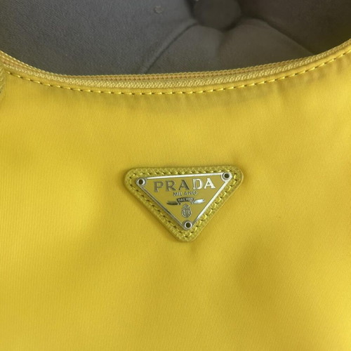 Prada Re Edition bag, yellow, rare colour, authentic