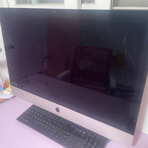 iMac 27 inch 2013 used with small mark top right