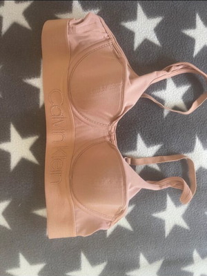 Calvin Klein μπεζ σουτιέν σαν καινούργιο