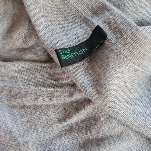 Benetton cardigan gray XL like new