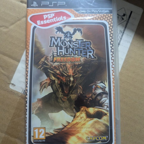 Monster Hunter Freedom Sony PSP European Version new