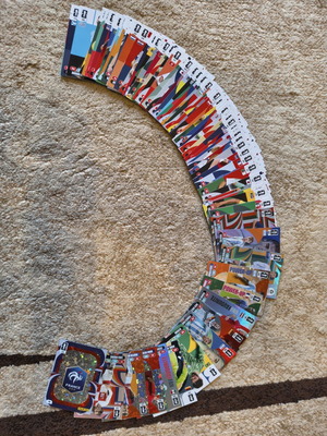 Panini World Cup 2026 Adrenaline XL σετ από 116 τυχαίες κάρτες της κύριας συλλογής καινούργιο
