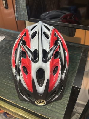 Bicycle helmet new, size M