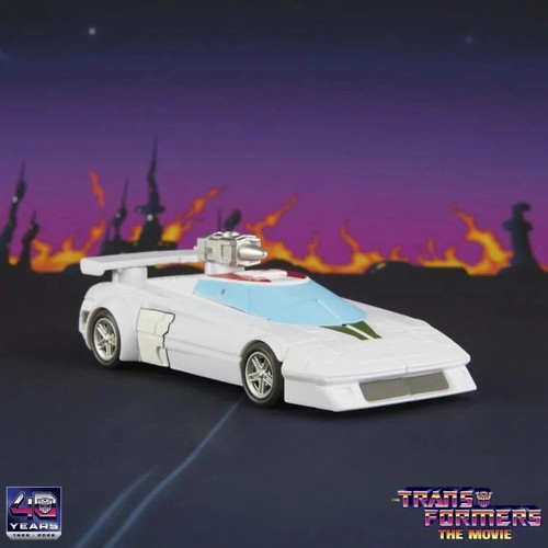 Transformers Wheeljack Deluxe Class Studio Series figure new