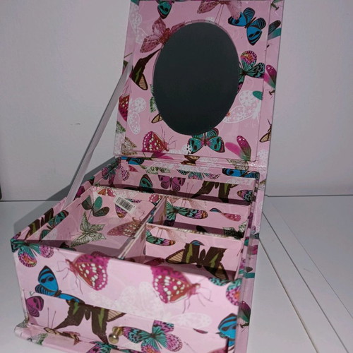 Jewelry box with butterflies for bijou and accessories