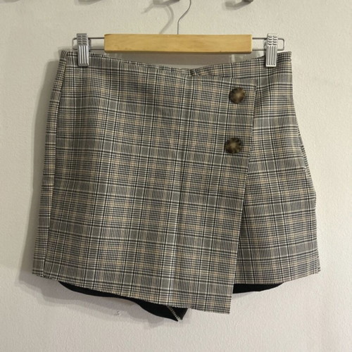 Zara plaid skirt-shorts new, gray, size S