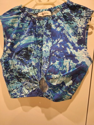 Milkwhite blouse blue, like new, size M