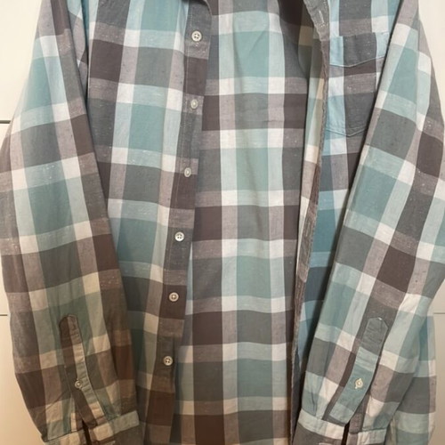 Levi’s men’s shirt medium like new, gray and turquoise