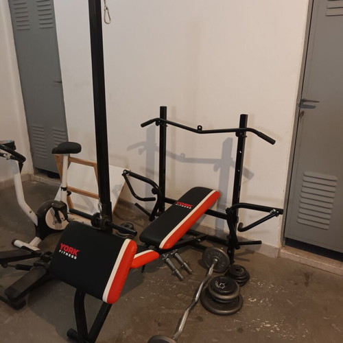 York Warrior Ultimate Multi Bench 45065 new with pulley
