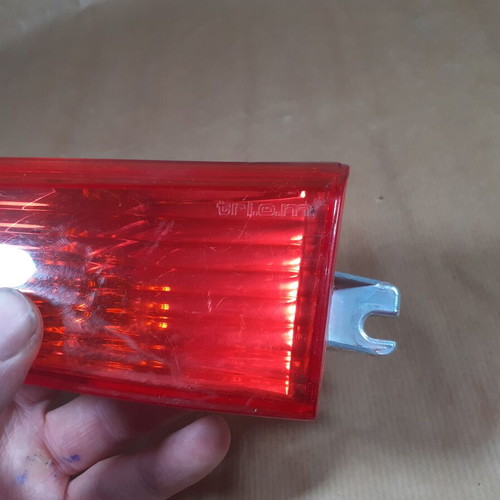 Piaggio Vespa Triom Rear Light used 338699Sx (12 E13 50R-000926)