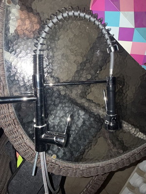 Venezia kitchen sink faucet