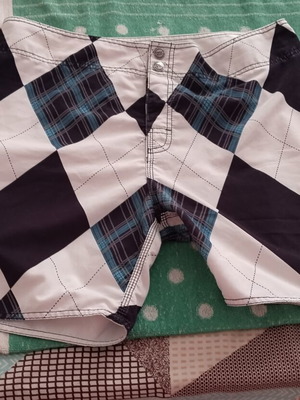 Billabong Vintage Boardshorts Y2K Argyle Print Size L like new