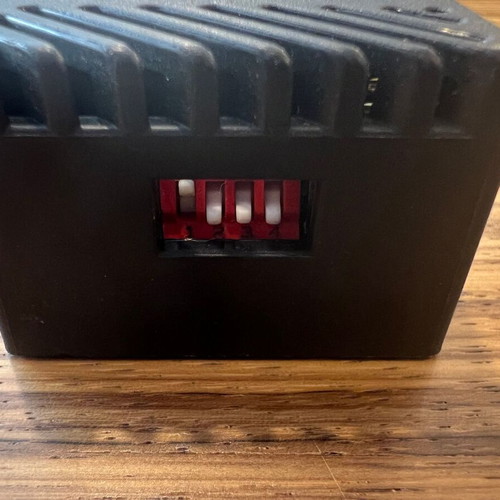 APC AP9520TH temperature and humidity sensor used with display