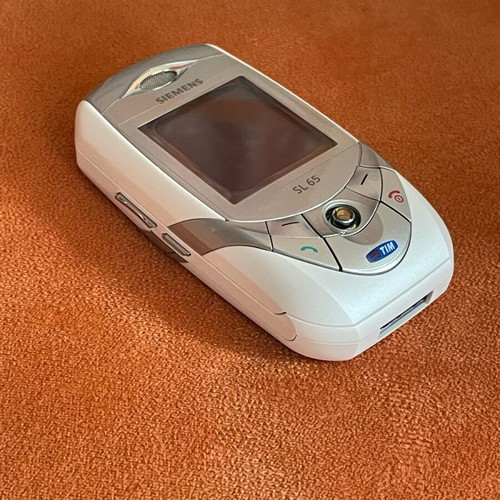 Siemens SL65 phone new, white color