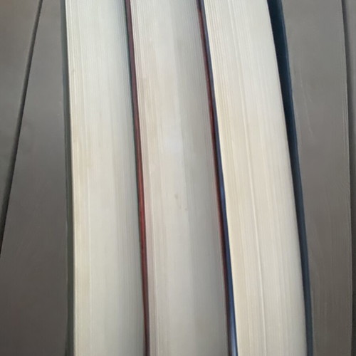 Divergent trilogy by Veronica Roth, Greek edition