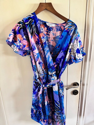 Jumpsuit Millenium size medium blue like new