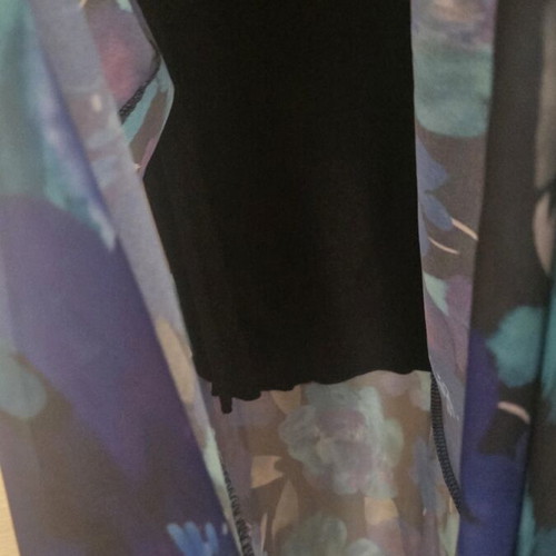 Long floral dress like new with front slit and soft back elastic