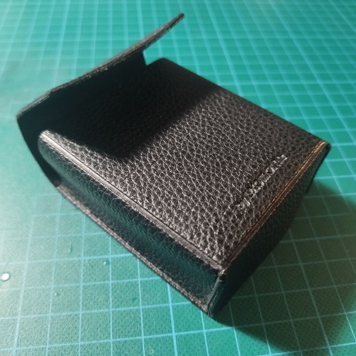 Ray-Ban Folding Wayfarer leather case like new, black