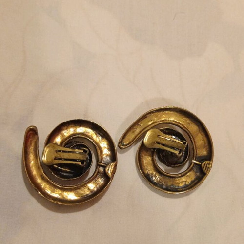 Vintage earrings like new with clips