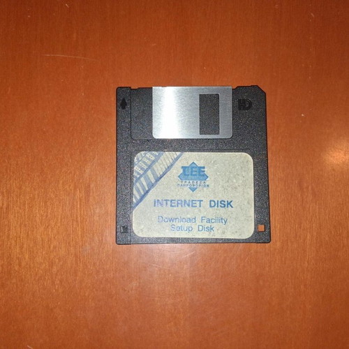 3.5 Inch Diskette TEE Internet Disk used