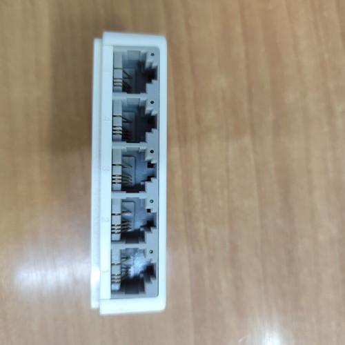 Mercusys 5-Port Desktop Switch used, 10/100 Mbps Ethernet