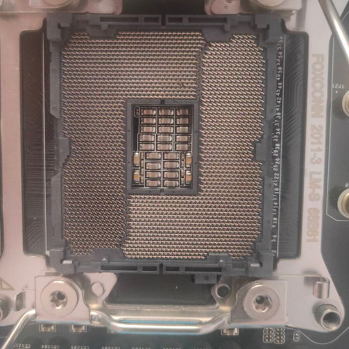 CPU i7-5820K with ASRock X99 Extreme4 motherboard and Arctic 240 AIO cooler used