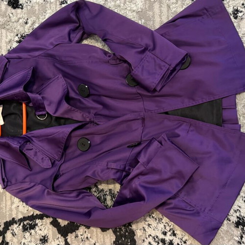Purple outerwear like new, size S